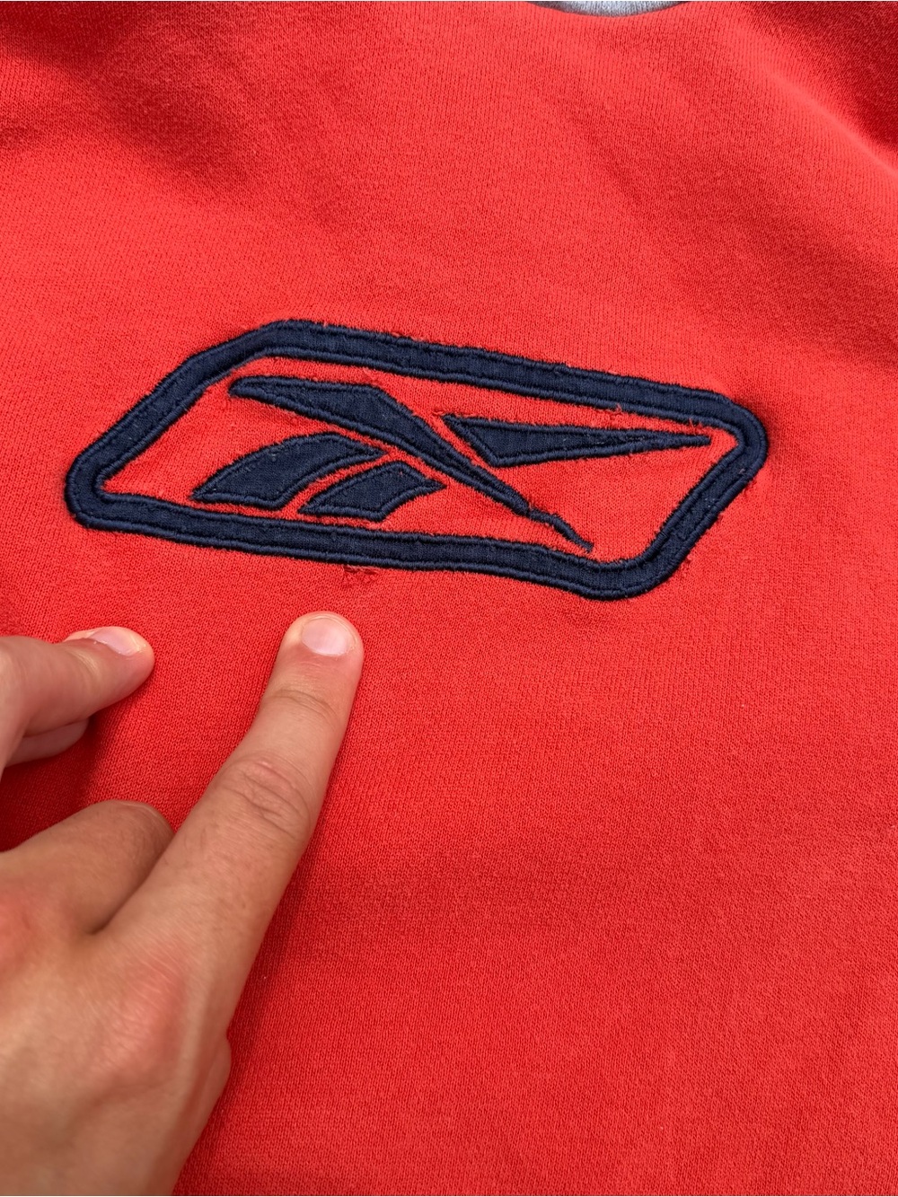 Reebok Embroidered Logo Hoodie Boys XL Mens Small Orange Gray Colorblock Y2K - Picture 7 of 7